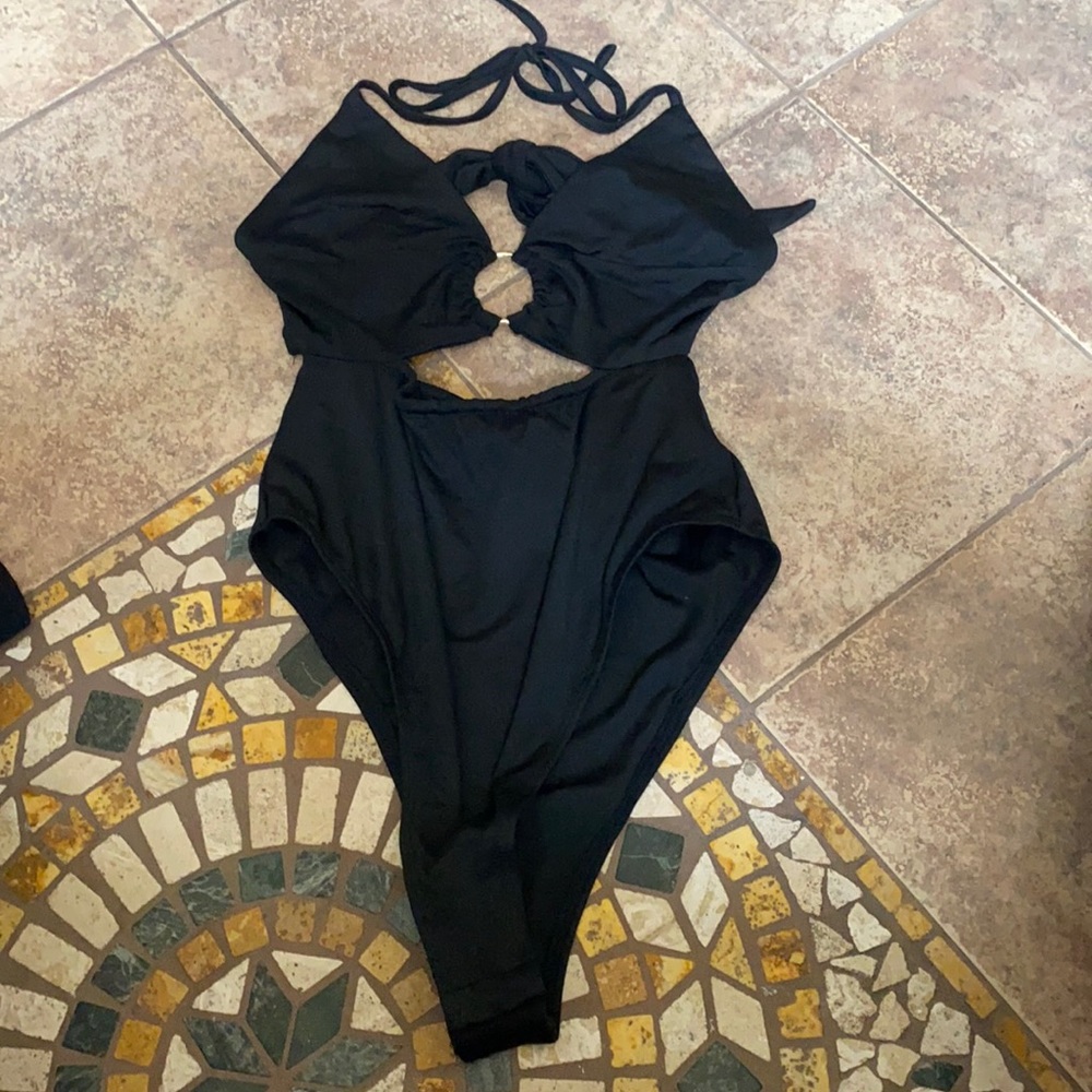 Princess polly bodysuit